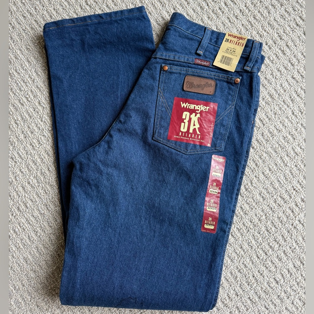 NWT Wrangler 3K Relaxed fit
